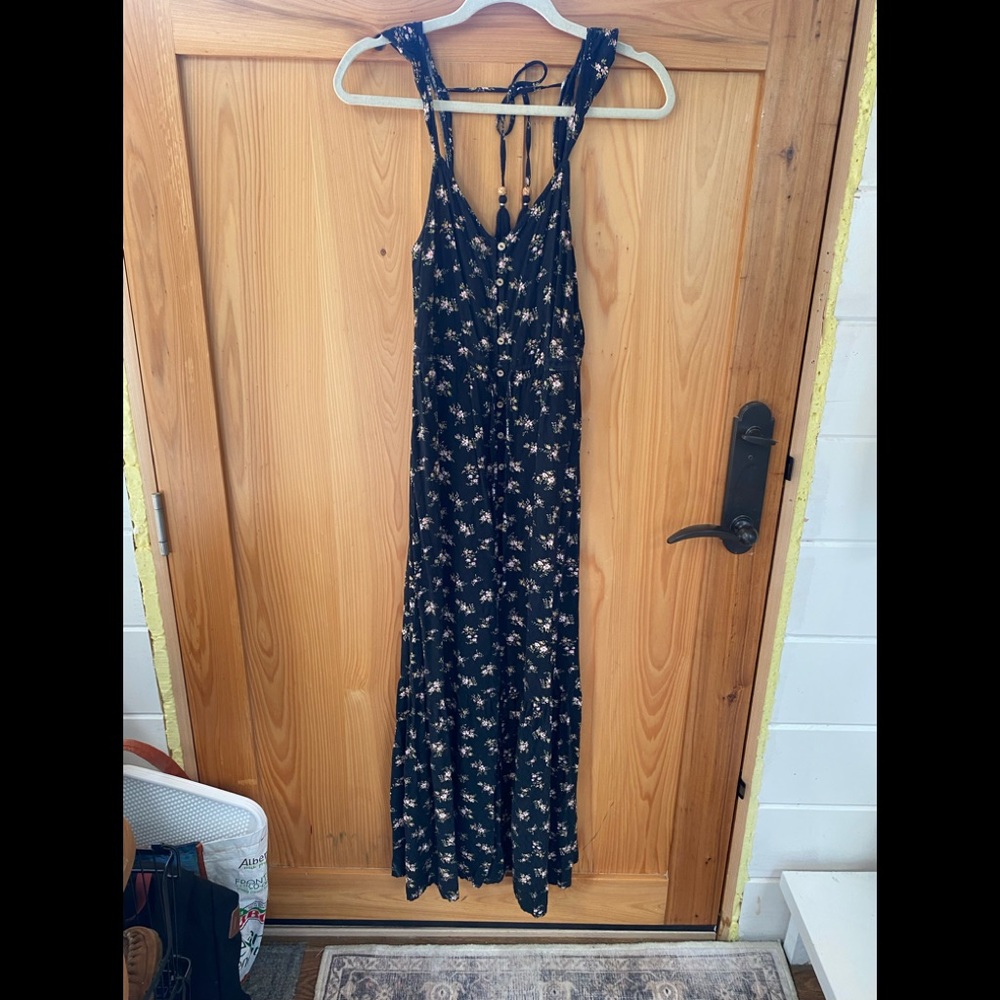 American eagle floral maxi dress